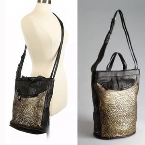Pour La Victoire Leather Bucket Bag